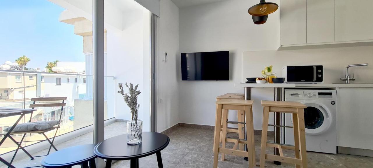 Apartment Phaedrus Living Seaside Luxury Flat Athina 113